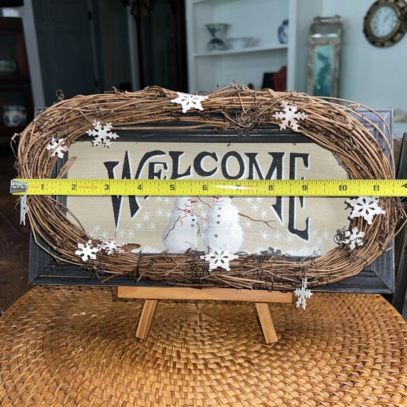 Christmas Holiday Winter Welcome Sign Snowmen , Twig Wreath W/ Metal Snowflakes - Picture 4 of 5